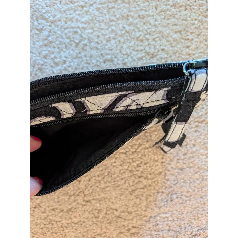 Vera Bradley Hipster‎ Crossbody Bag & Matching Wallet Set Black White Floral